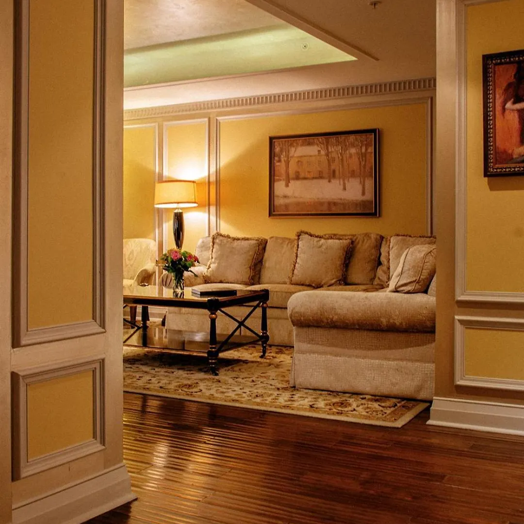 Windsor Arms Hotel Toronto