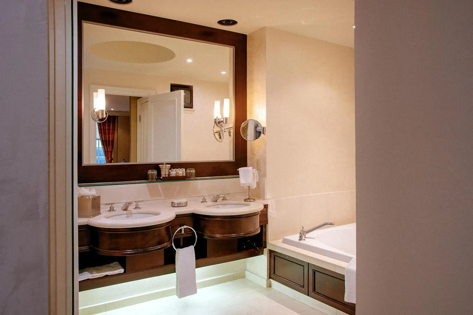 *****  Windsor Arms Hotel Toronto Kanada