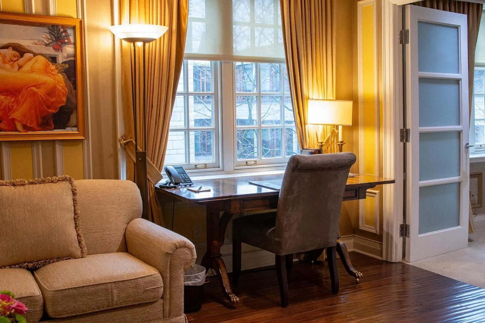 Windsor Arms Hotel Toronto