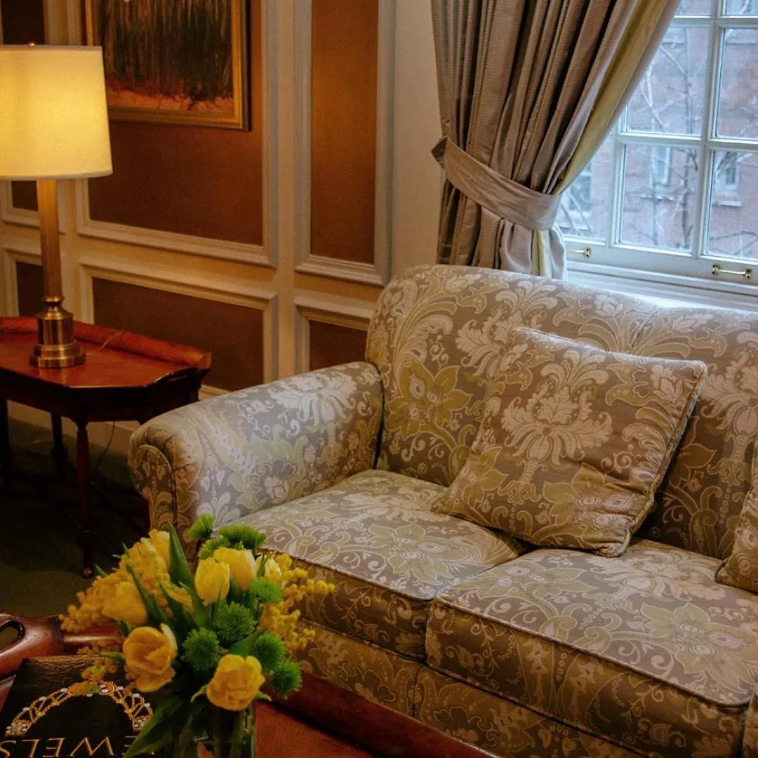 Windsor Arms Hotel Toronto 5*,  Kanada